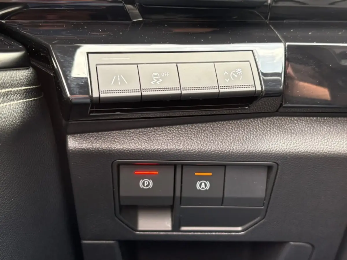 1.2 HYBRID E-TECH TECHNO AUT. NAVIGATIE CAMERA CRUISE LMV