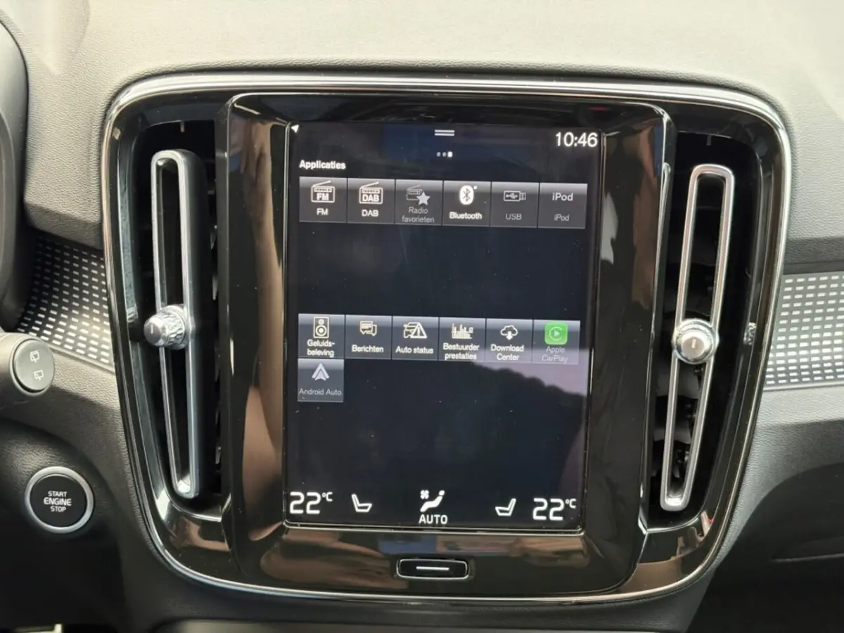 2.0 B4 MHEV R-DESIGN 197PK AUT. NAVI CAMERA CARPLAY