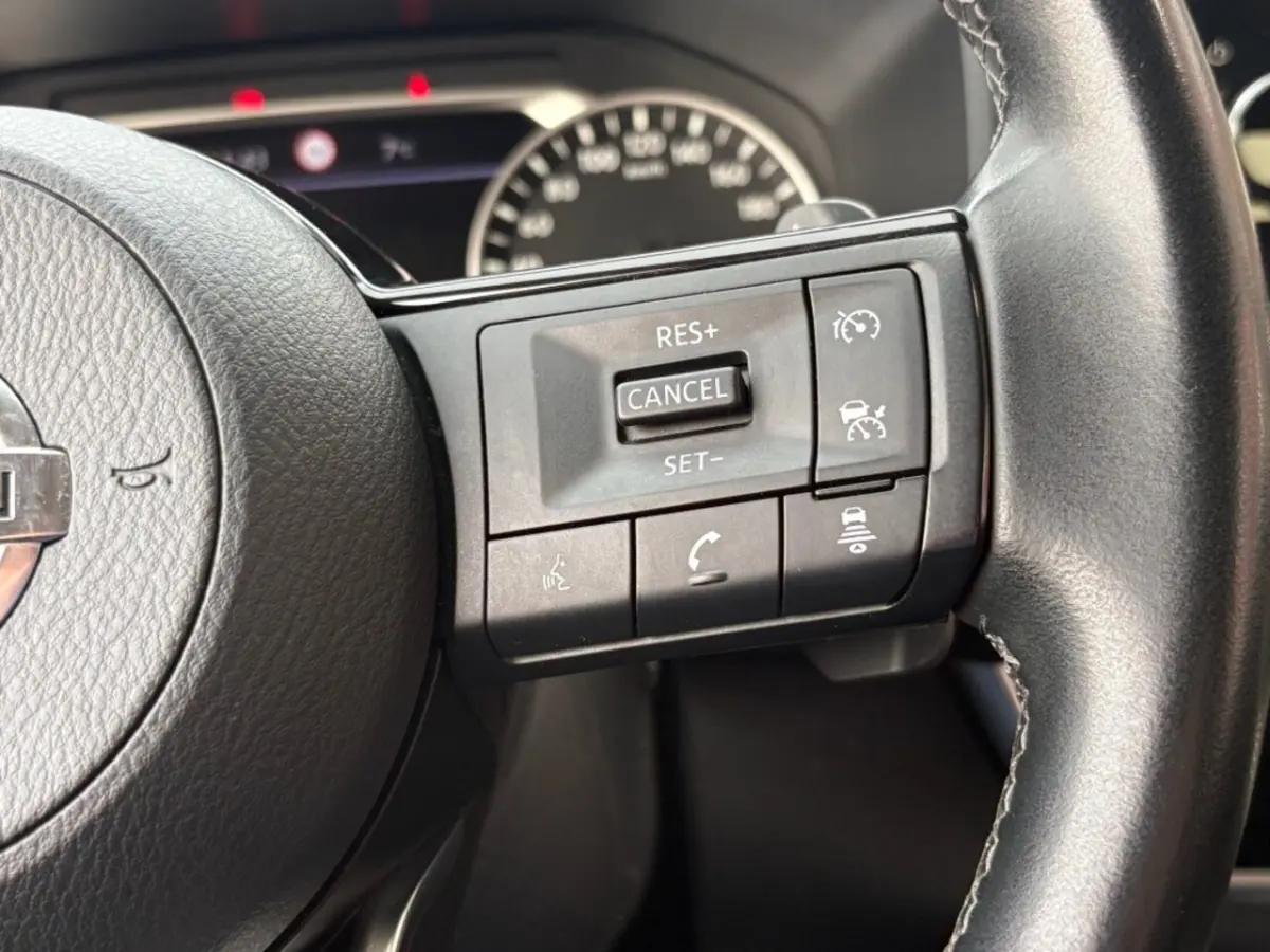 1.3 MHEV AUT. 158PK LED NAVIGATIE 360-CAMERA CARPLAY AIRCO LMV PDC