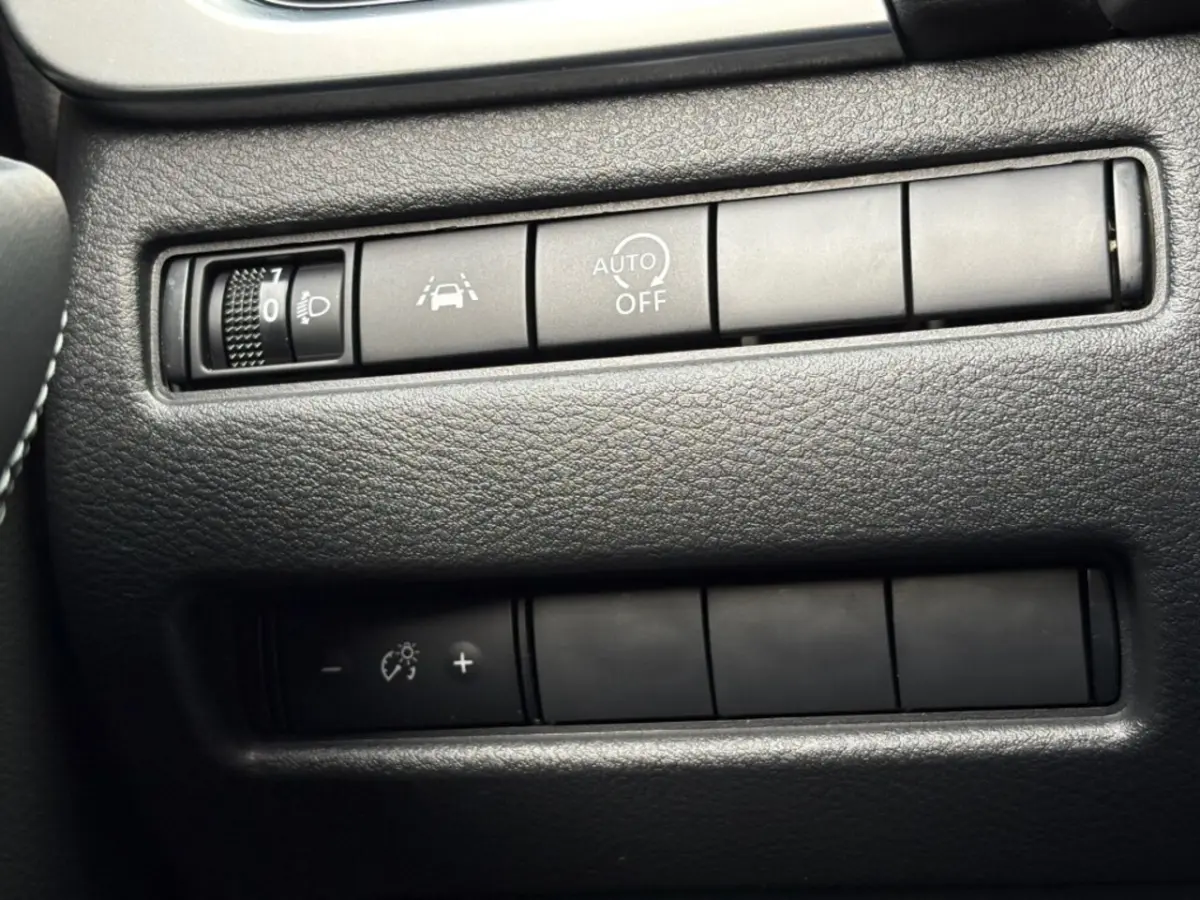 1.3 MHEV AUT. 158PK LED NAVIGATIE 360-CAMERA CARPLAY AIRCO LMV PDC