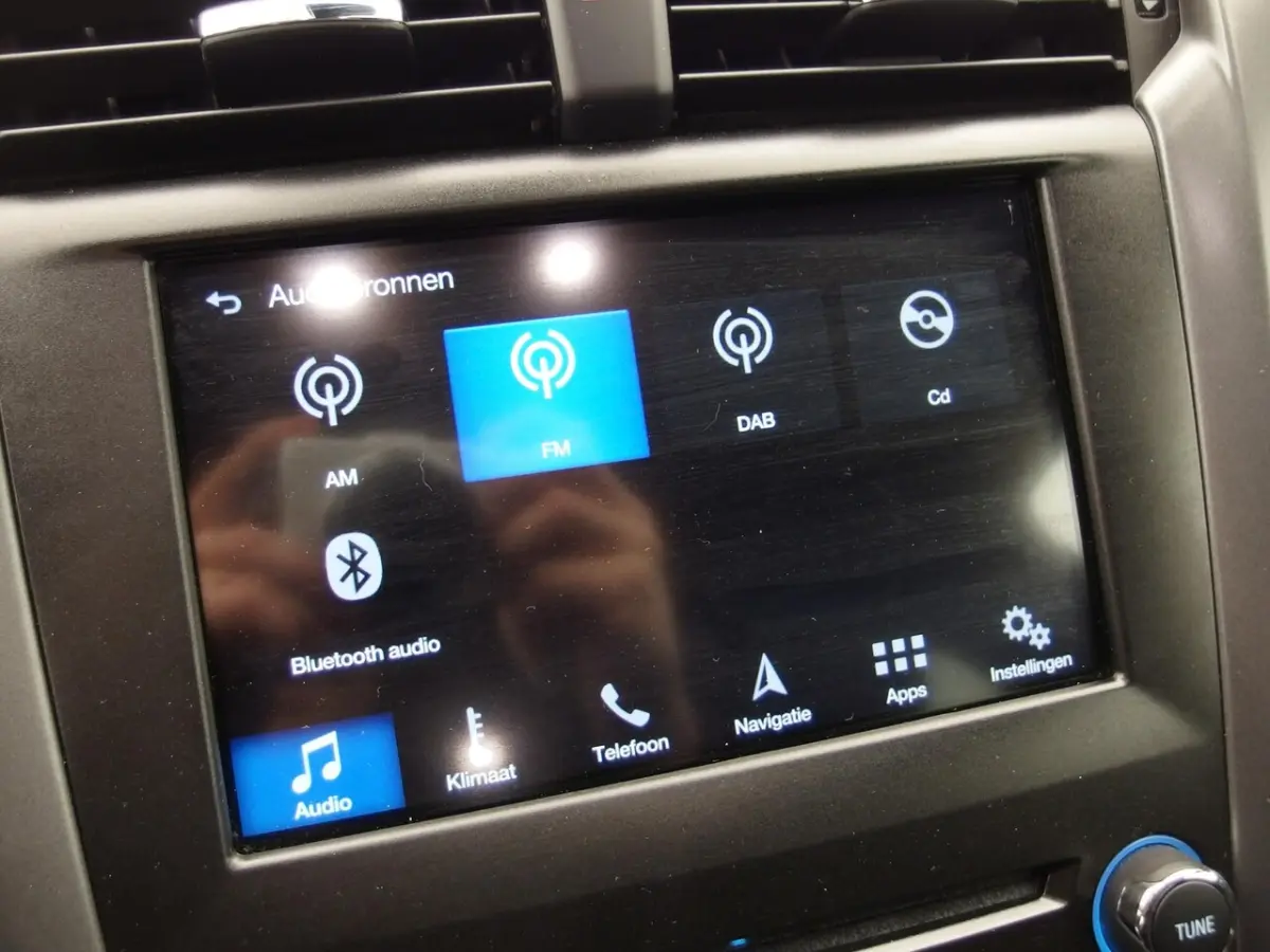 Wagon 1.5 ST Line CAMERA / STOELVERW / STUURVERW / CARPLAY / KEYLESS / NAVI / CLIMA / PDC