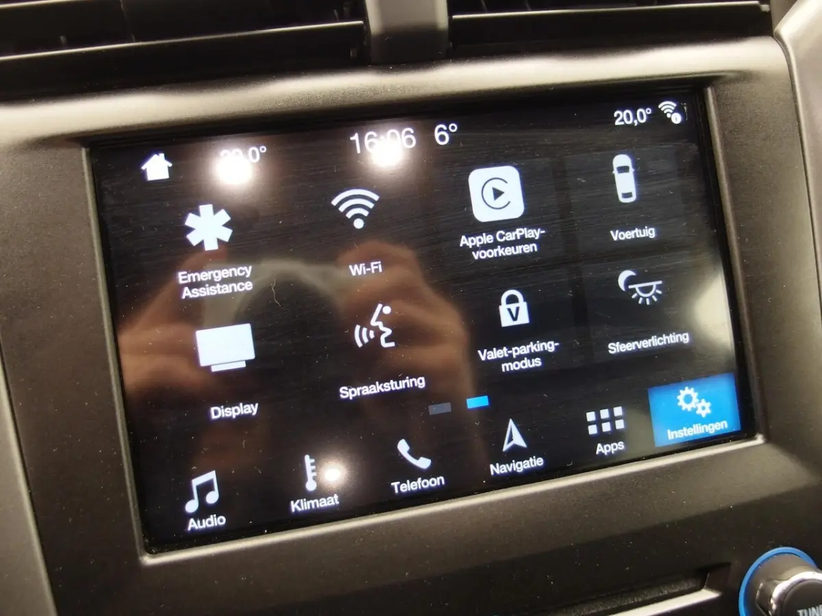Wagon 1.5 ST Line CAMERA / STOELVERW / STUURVERW / CARPLAY / KEYLESS / NAVI / CLIMA / PDC