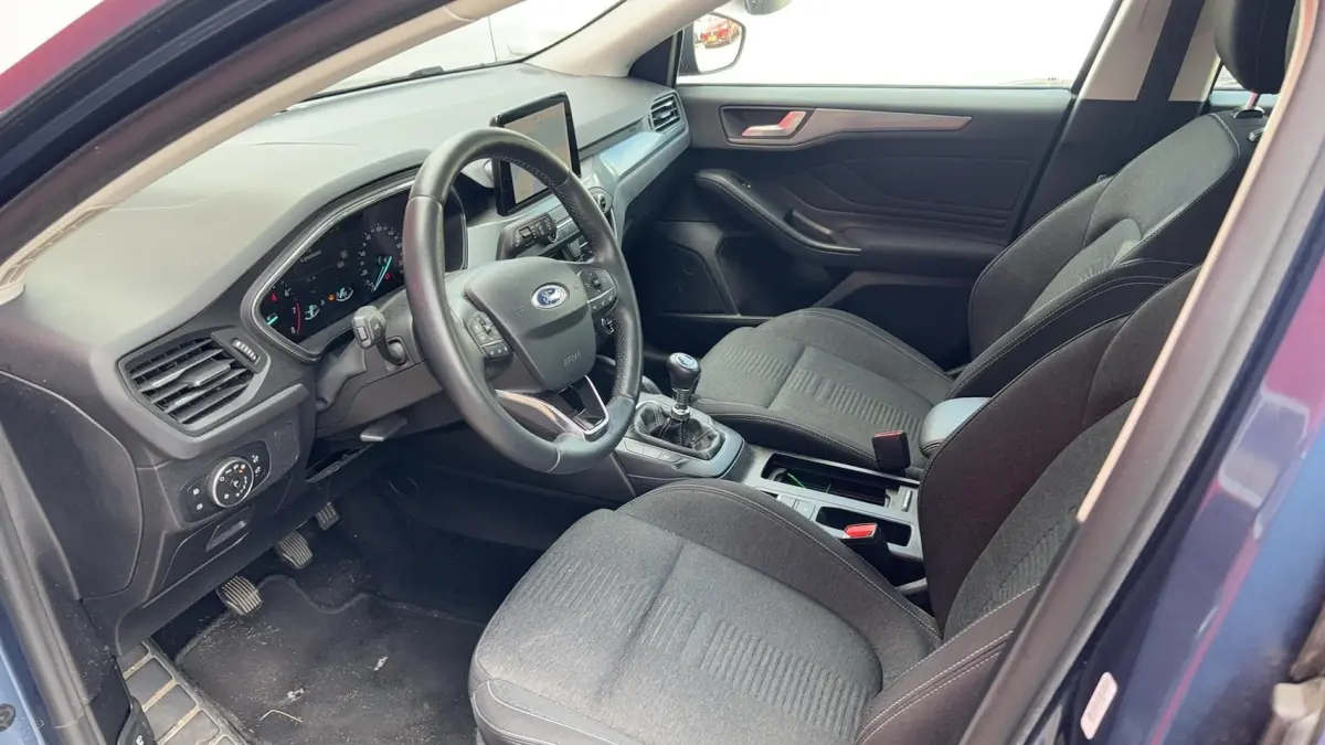 1.0 EcoBoost Active Business TREKHAAK / KEYLESS / CAMERA / CARPLAY / ACC / STOELVERW / STU