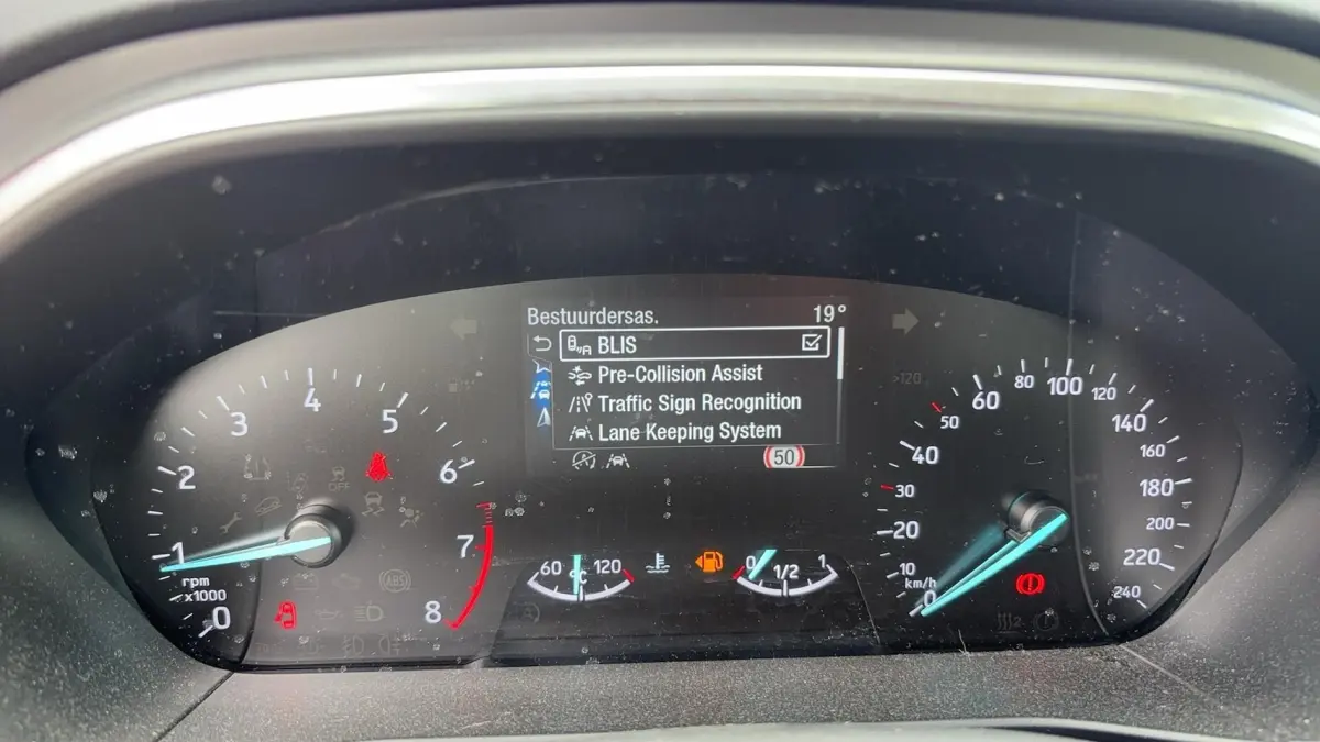 1.0 EcoBoost Active Business TREKHAAK / KEYLESS / CAMERA / CARPLAY / ACC / STOELVERW / STU
