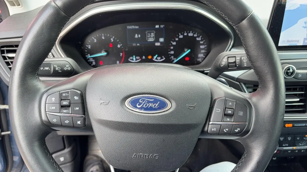 1.0 EcoBoost Active Business TREKHAAK / KEYLESS / CAMERA / CARPLAY / ACC / STOELVERW / STU