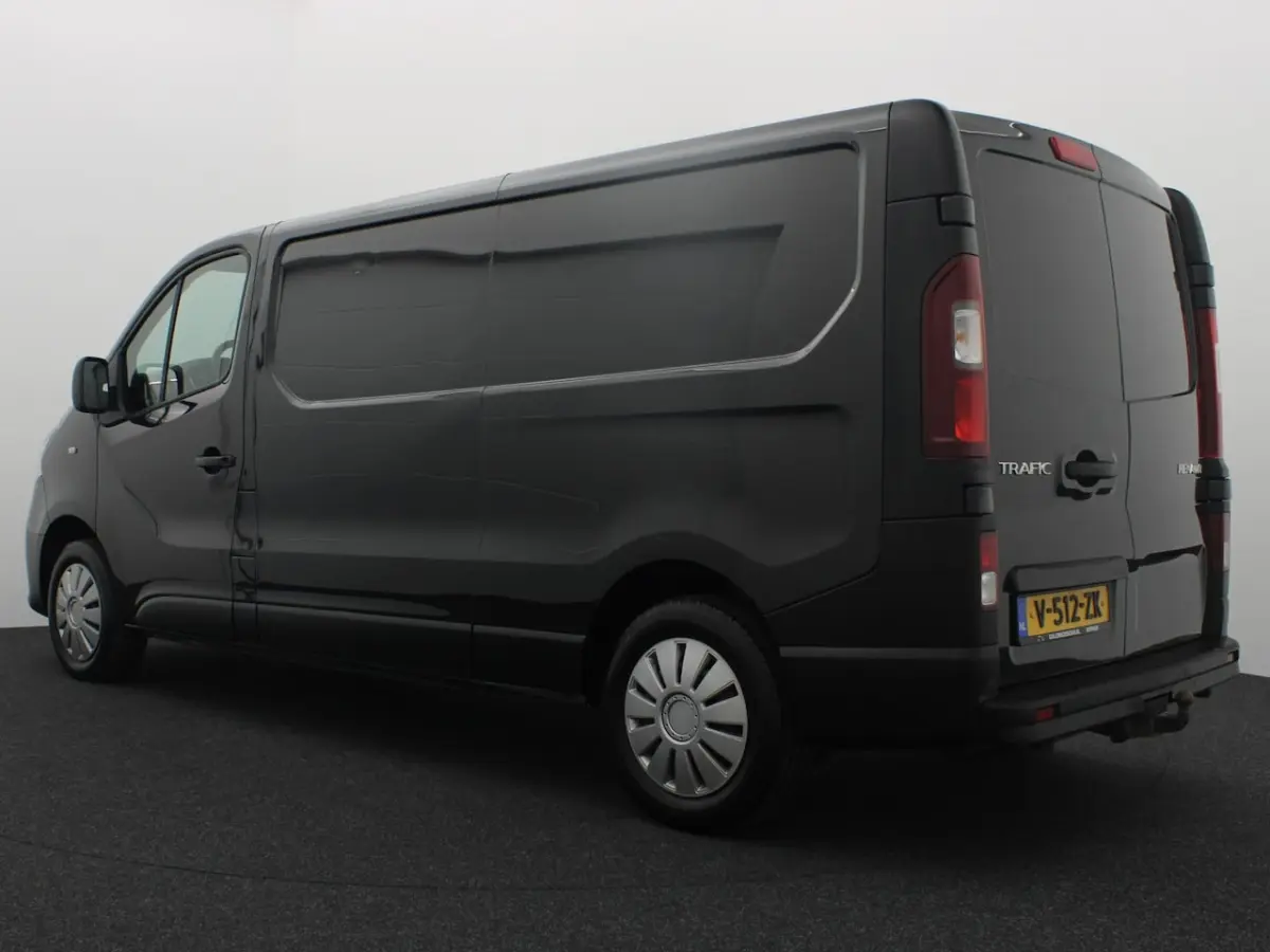 1.6 dCi T29 L2H1 Luxe TREKHAAK / NAVI / AIRCO / PDC / BLUETOOTH / CRUISE / DAB+ / NL-AUTO