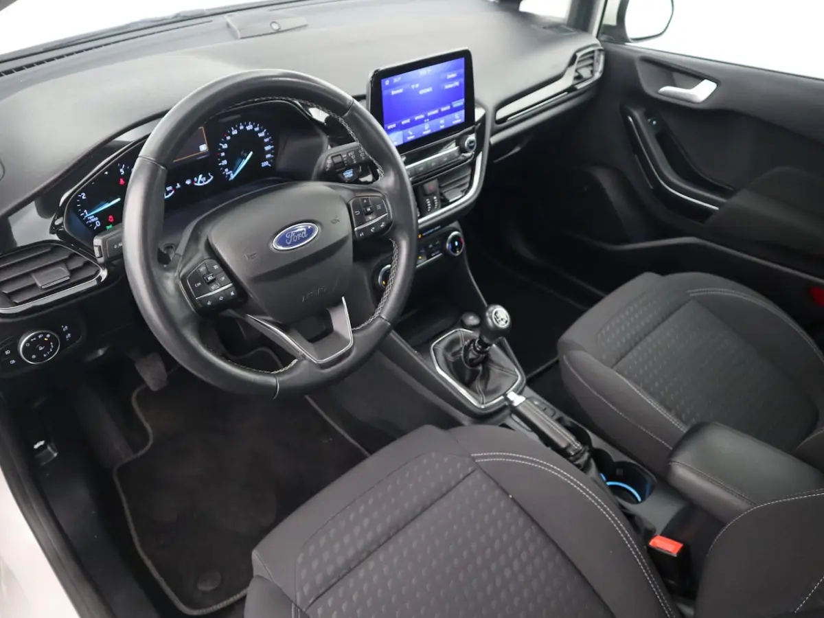 1.0 EcoBoost Titanium X METROPOLIS WHITE / BANG & OLUFSEN / KEYLESS / CARPLAY / NAVI / AIR