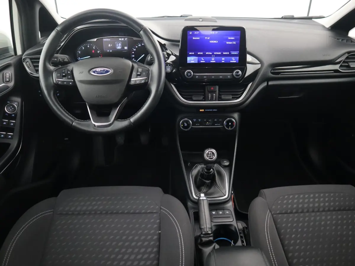 1.0 EcoBoost Titanium X METROPOLIS WHITE / BANG & OLUFSEN / KEYLESS / CARPLAY / NAVI / AIR