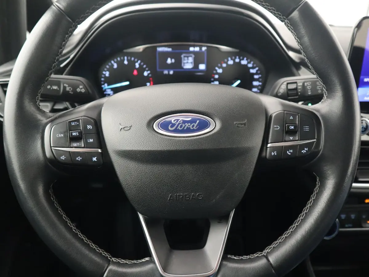 1.0 EcoBoost Titanium X METROPOLIS WHITE / BANG & OLUFSEN / KEYLESS / CARPLAY / NAVI / AIR