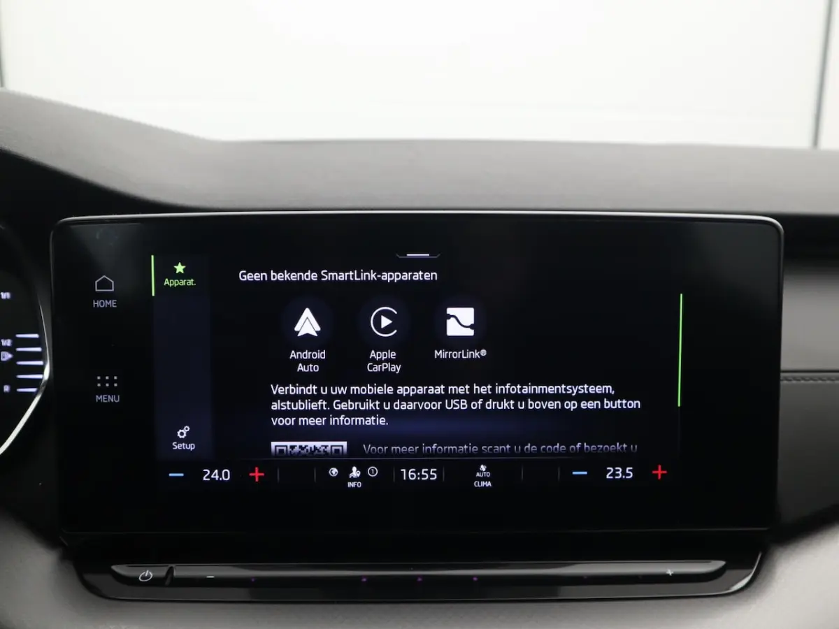 1.0 e-TSI Business Edition AUTOMAAT / TREKHAAK / CLIMA / CARPLAY / FULL LED / PDC / BLUETO