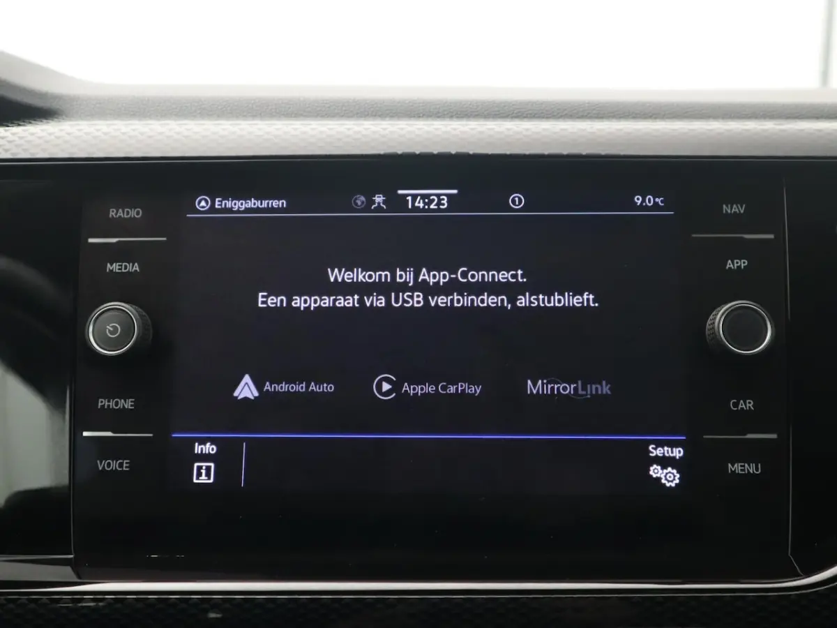 1.0 TSI Life FULL LED / CARPLAY / AIRCO / ACC / PDC / BLUETOOTH / DAB+ / NL-AUTO
