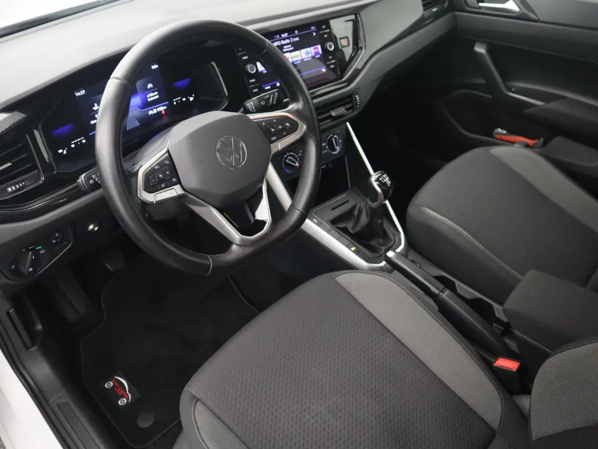 1.0 TSI Life FULL LED / CARPLAY / AIRCO / ACC / PDC / BLUETOOTH / DAB+ / NL-AUTO