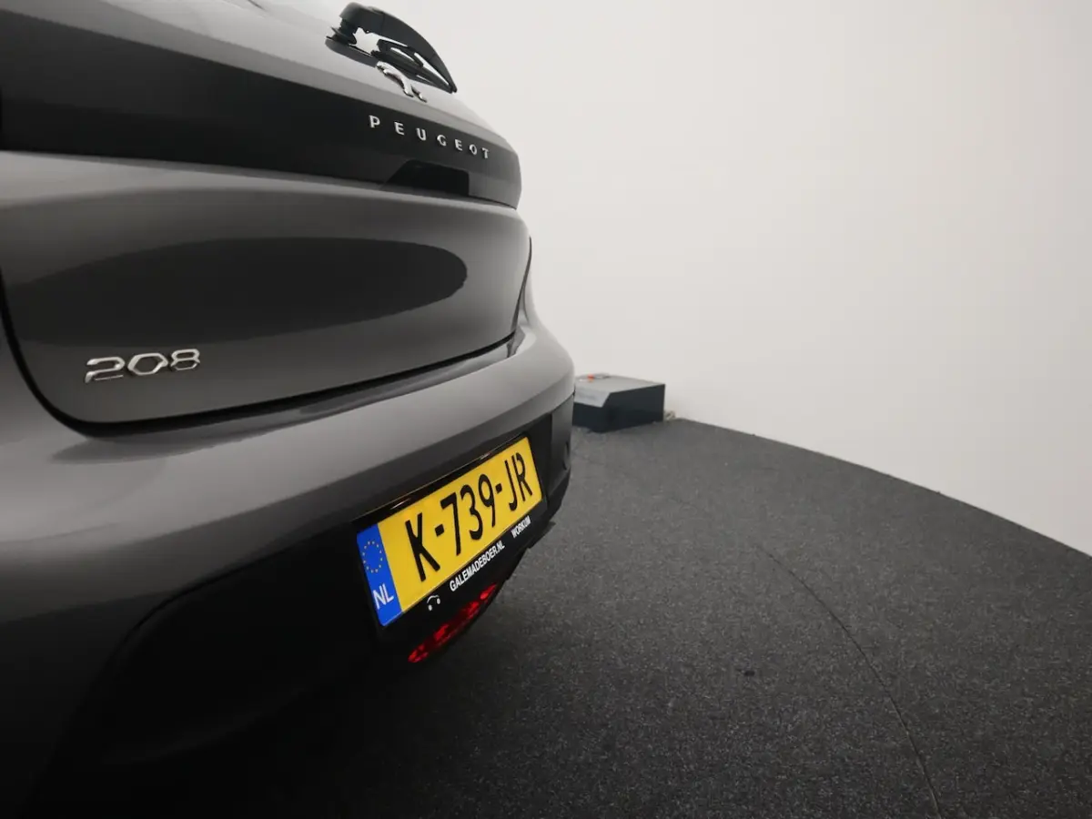 1.2 PureTech Like GEEN IMPORT / AIRCO / DAB+ / CRUISE / ELEK RAMEN / NL-AUTO