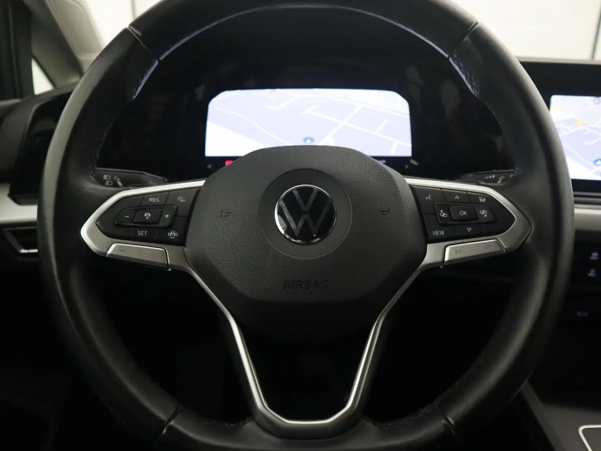 2.0 TDI Life AUTOMAAT / FULL LED / CARPLAY / STOELVERW / STUURVERW / CLIMA / PDC / BLUETOO
