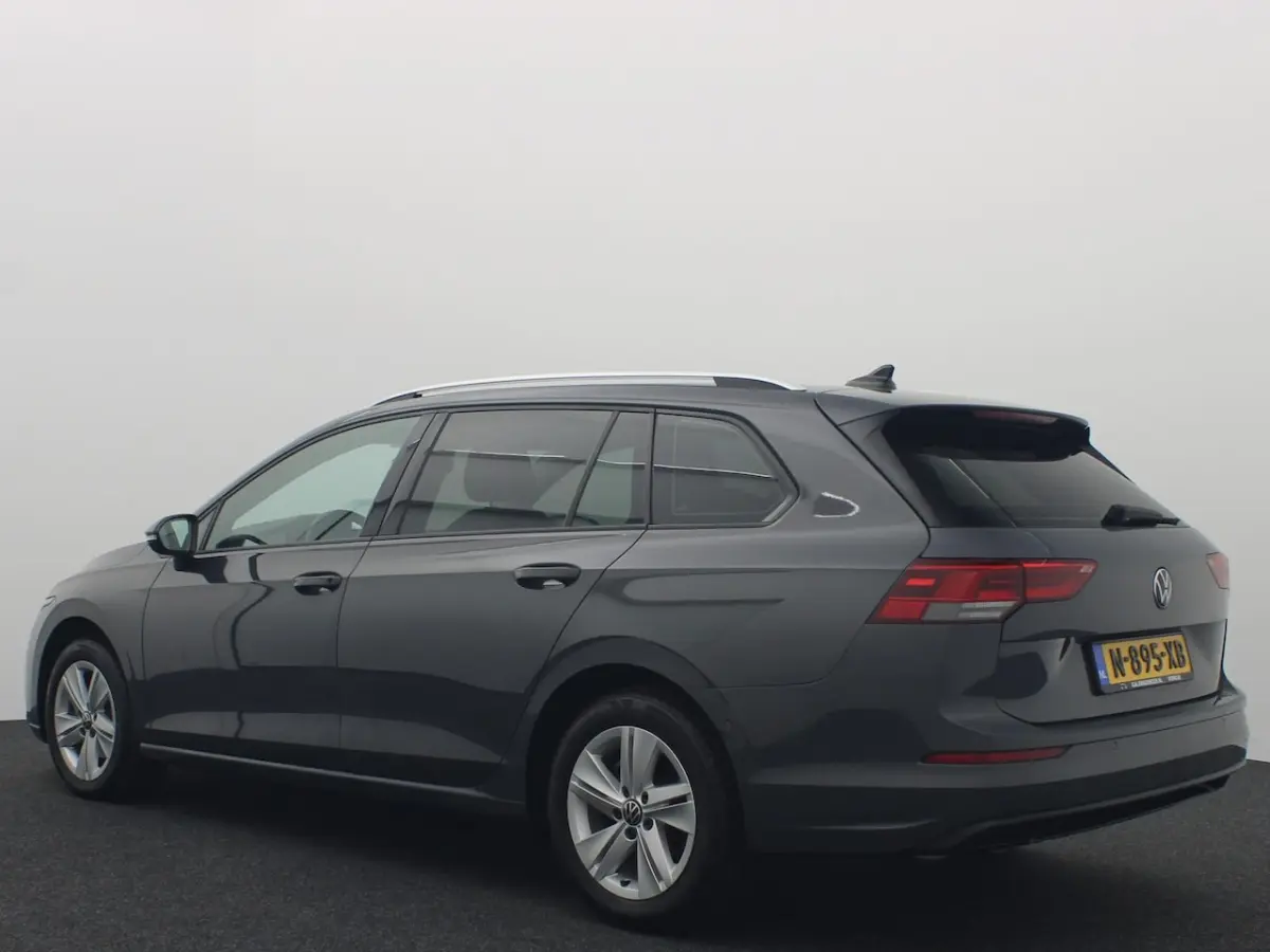 1.5 eTSI Life Business AUTOMAAT / TREKHAAK / FULL LED / CARPLAY / STOELVERW / STUURVERW /