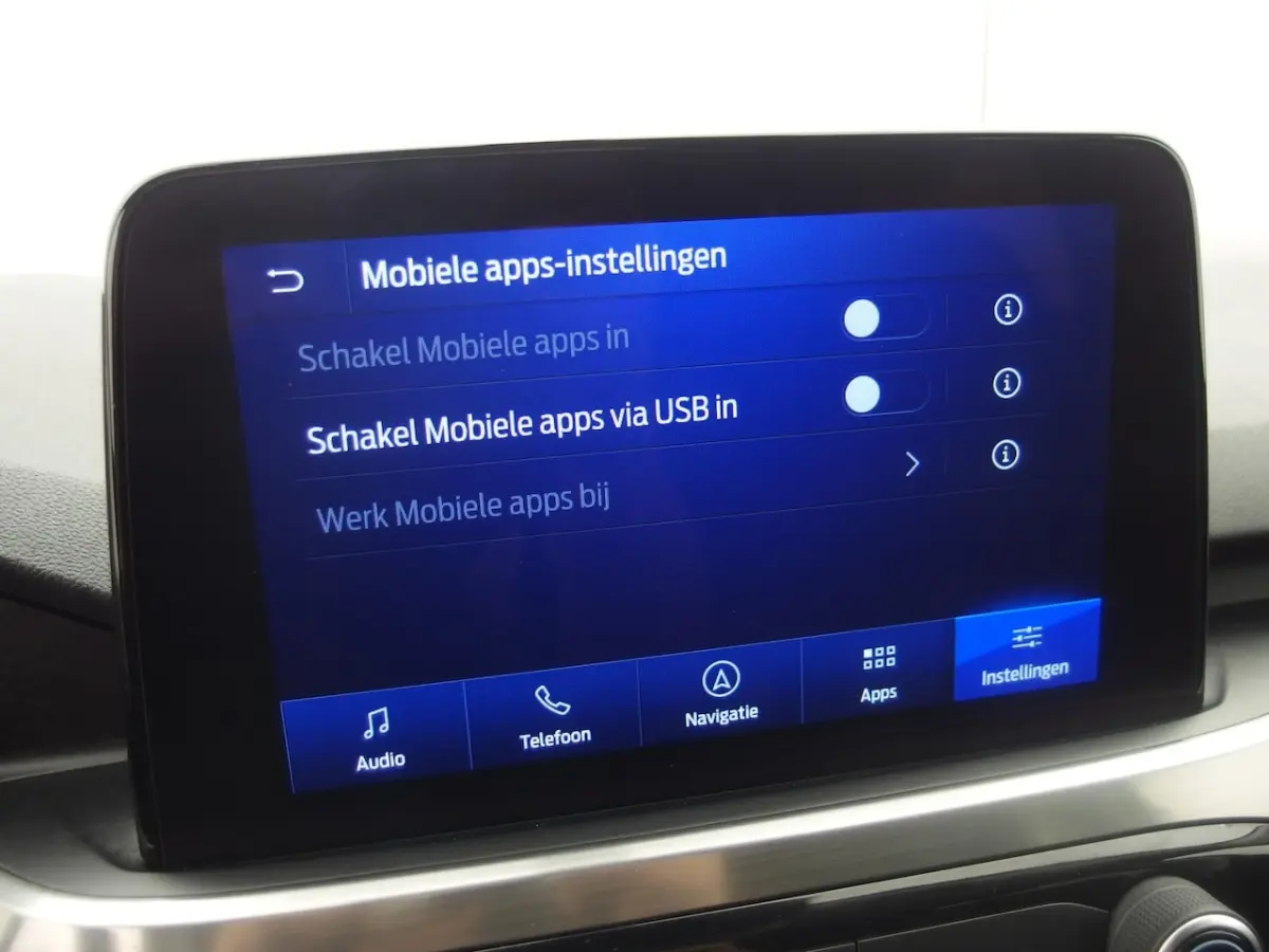 1.5 EcoBoost Titanium 1800KG TREKGEW / 360GR CAMERA / KEYLESS / NAVI / CARPLAY / DAB+ / AC