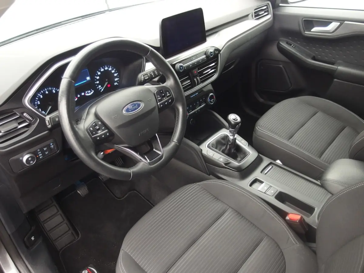1.5 EcoBoost Titanium 1800KG TREKGEW / 360GR CAMERA / KEYLESS / NAVI / CARPLAY / DAB+ / AC