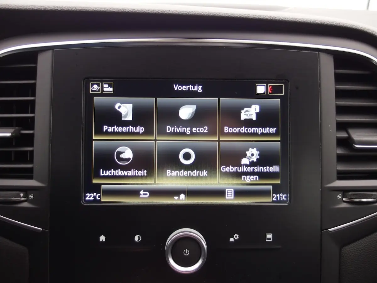 1.3 TCe Zen TREKHAAK / CARPLAY / NAVI / CLIMA / PDC / DAB+ / BLUETOOTH / CRUISE / NL-AUTO
