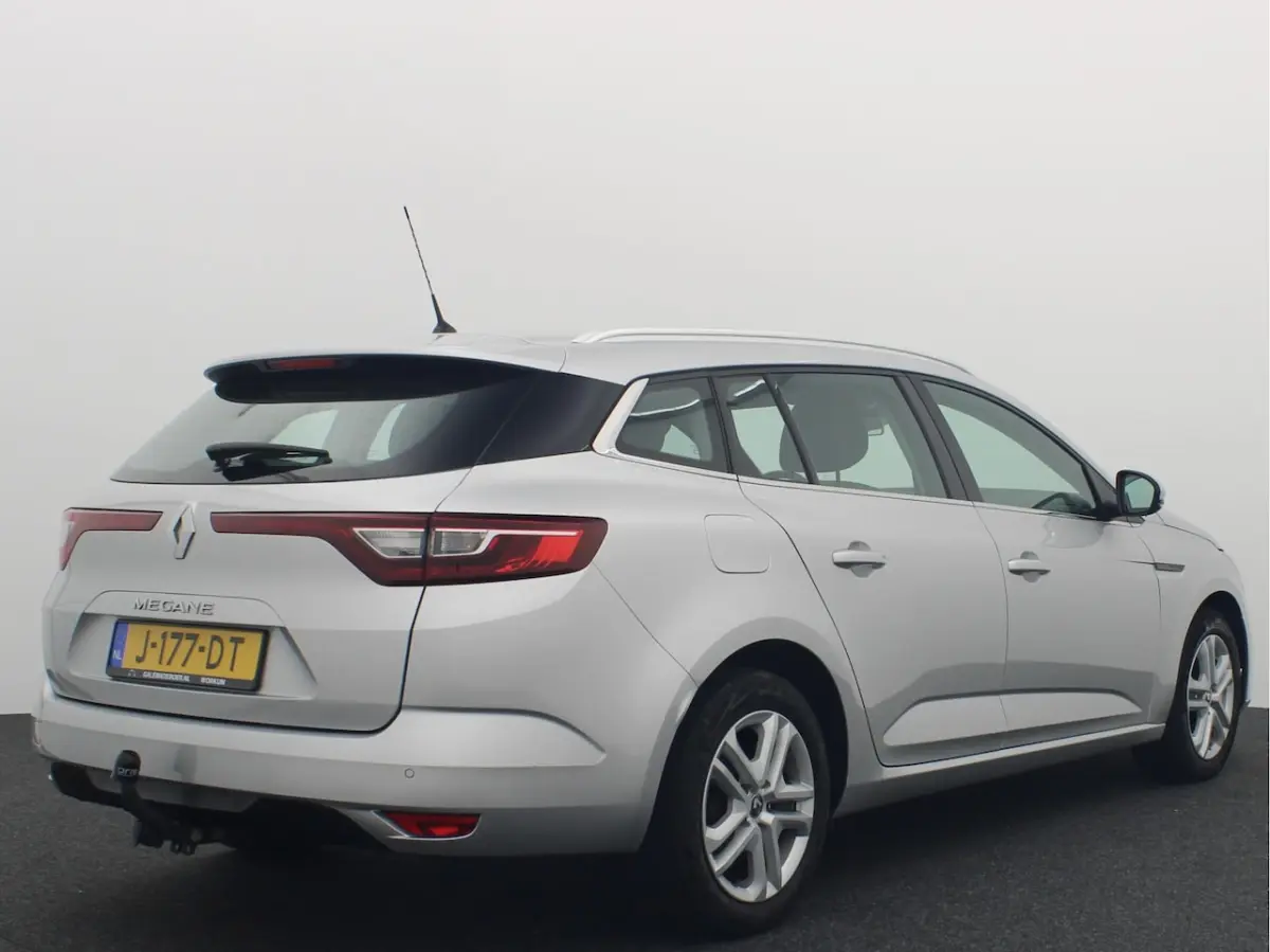 1.3 TCe Zen TREKHAAK / CARPLAY / NAVI / CLIMA / PDC / DAB+ / BLUETOOTH / CRUISE / NL-AUTO