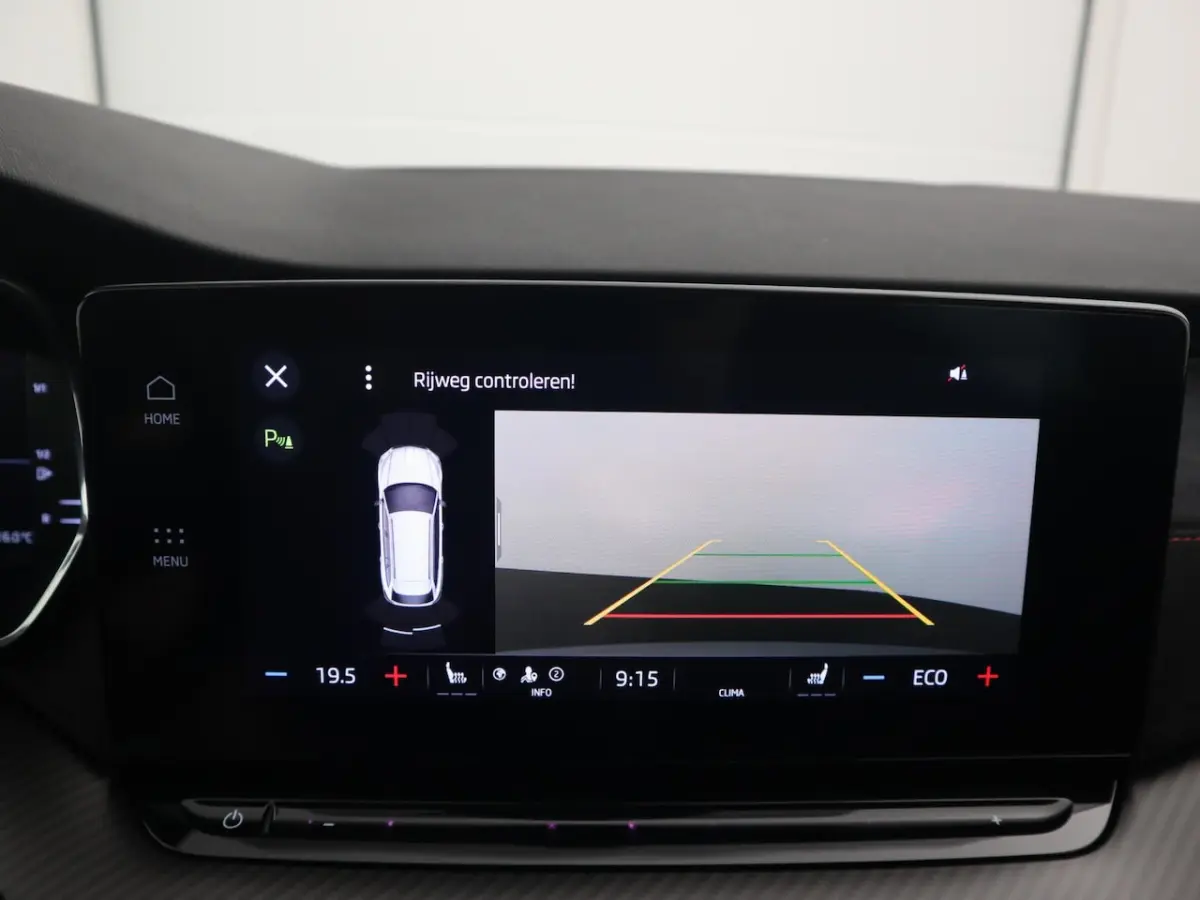 1.4 TSI RS iV PHEV Business AUTOMAAT / PANORAMADAK / FULL LED / KEYLESS / STOELVERW / STUU