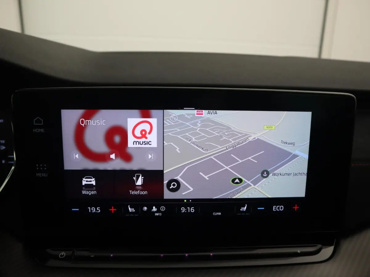 1.4 TSI RS iV PHEV Business AUTOMAAT / PANORAMADAK / FULL LED / KEYLESS / STOELVERW / STUU