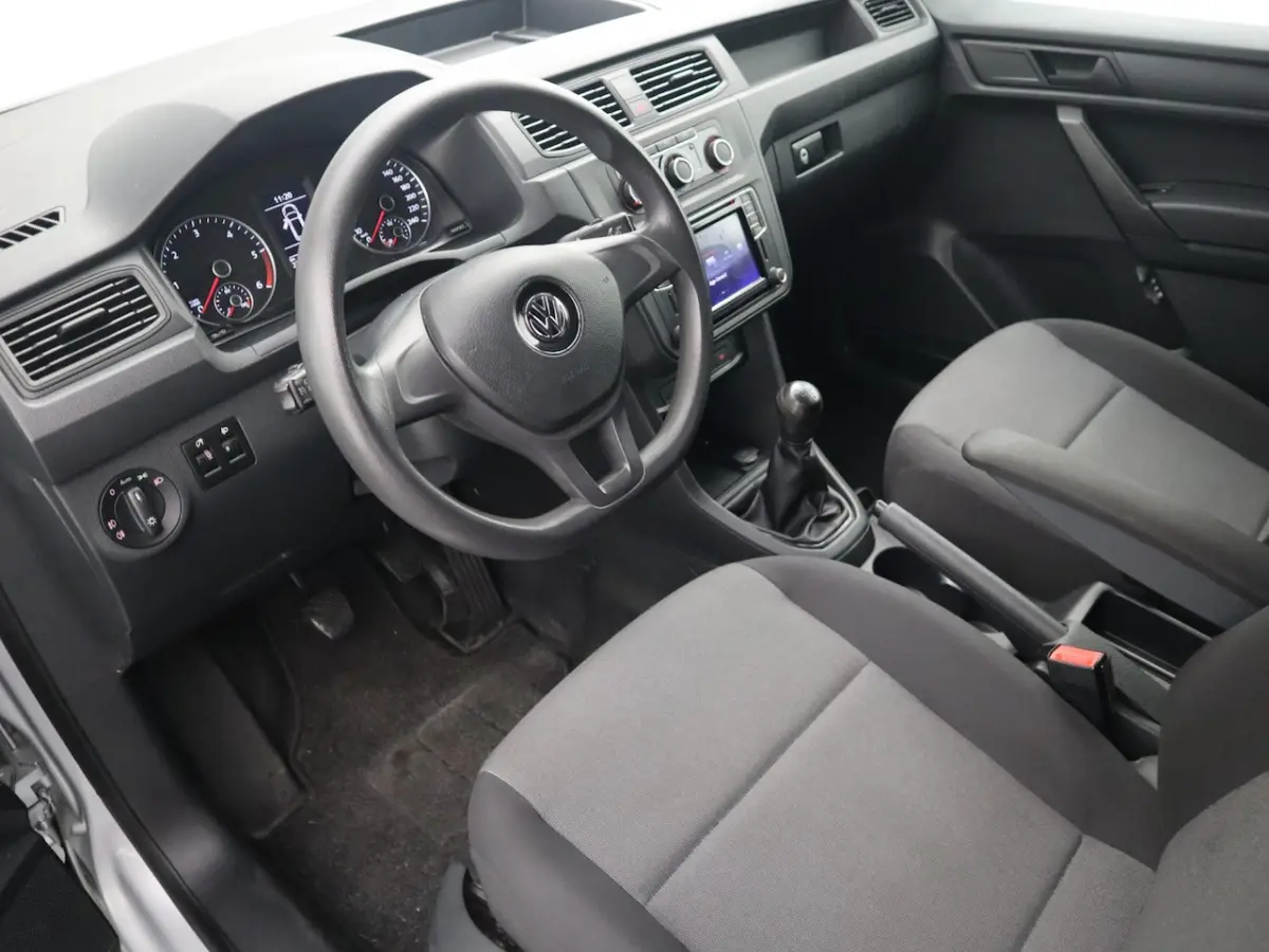2.0 TDI L1H1 BMT Highline MOOIE INBOUW / NAVI / AIRCO / PDC / BLUETOOTH / CRUISE / NL-AUTO