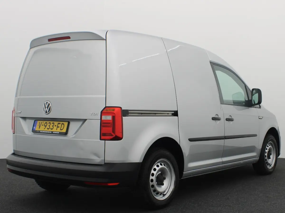 2.0 TDI L1H1 BMT Highline MOOIE INBOUW / NAVI / AIRCO / PDC / BLUETOOTH / CRUISE / NL-AUTO