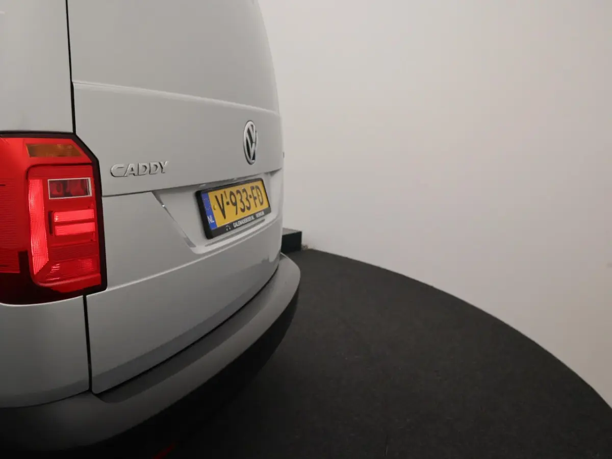 2.0 TDI L1H1 BMT Highline MOOIE INBOUW / NAVI / AIRCO / PDC / BLUETOOTH / CRUISE / NL-AUTO