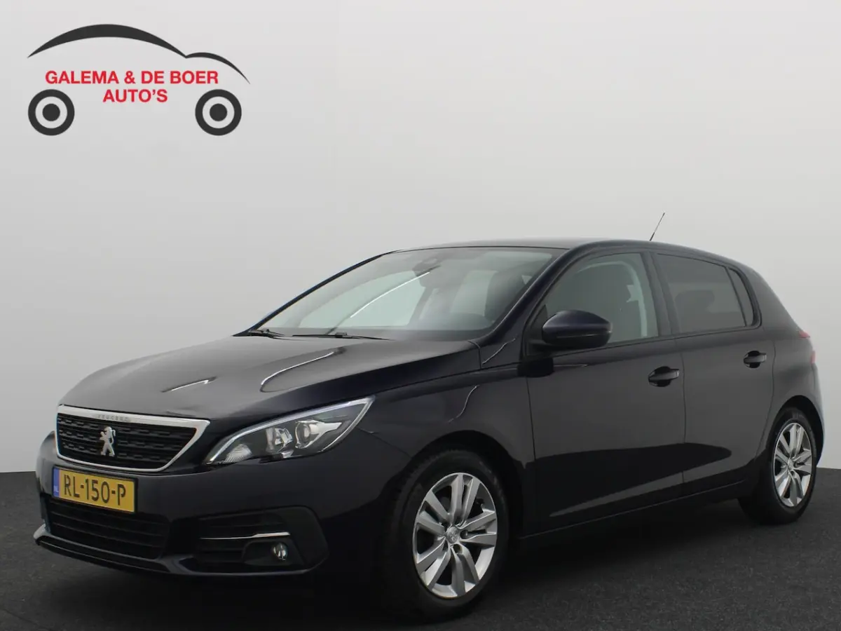 1.2 PureTech Blue Lease Executive TREKHAAK / PANORAMADAK / CAMERA / CARPLAY / NAVI / CLIMA