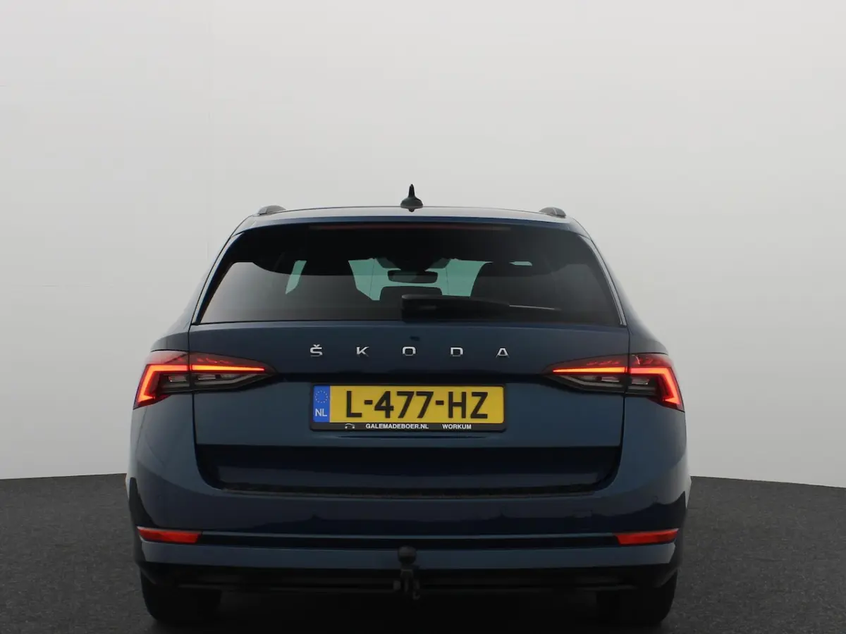 1.0 e-TSI Sport Business AUTOMAAT / SFEER / FULL LED / TREKHAAK / SPORTSTOEL / NAVI / CLIM