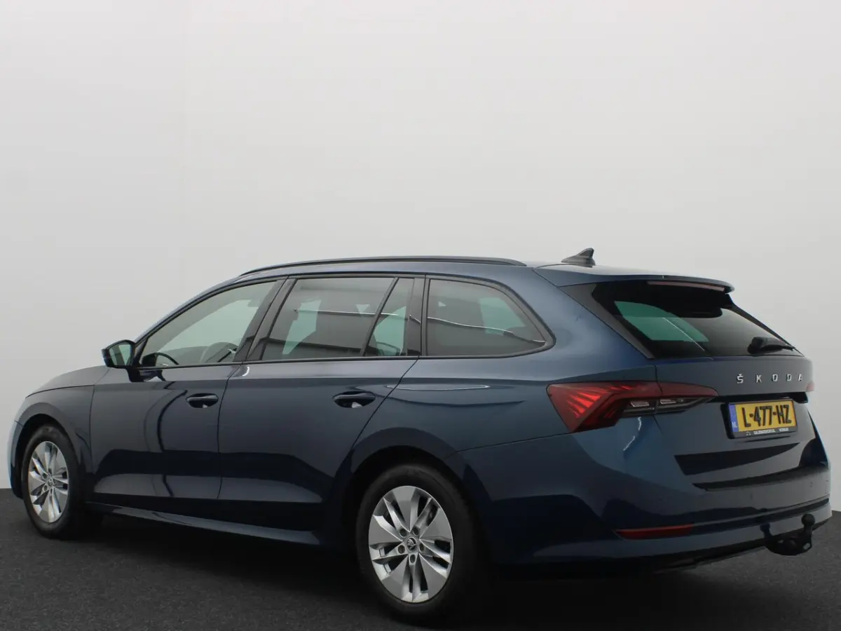 1.0 e-TSI Sport Business AUTOMAAT / SFEER / FULL LED / TREKHAAK / SPORTSTOEL / NAVI / CLIM