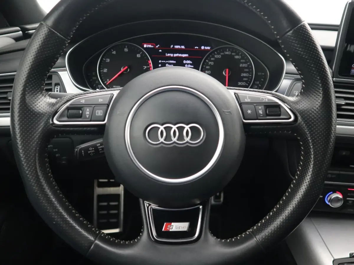 1.8 TFSI ultra S line Edition AUTOMAAT / TREKHAAK / FULL LED / NAVI / CLIMA / PDC / BLUETO
