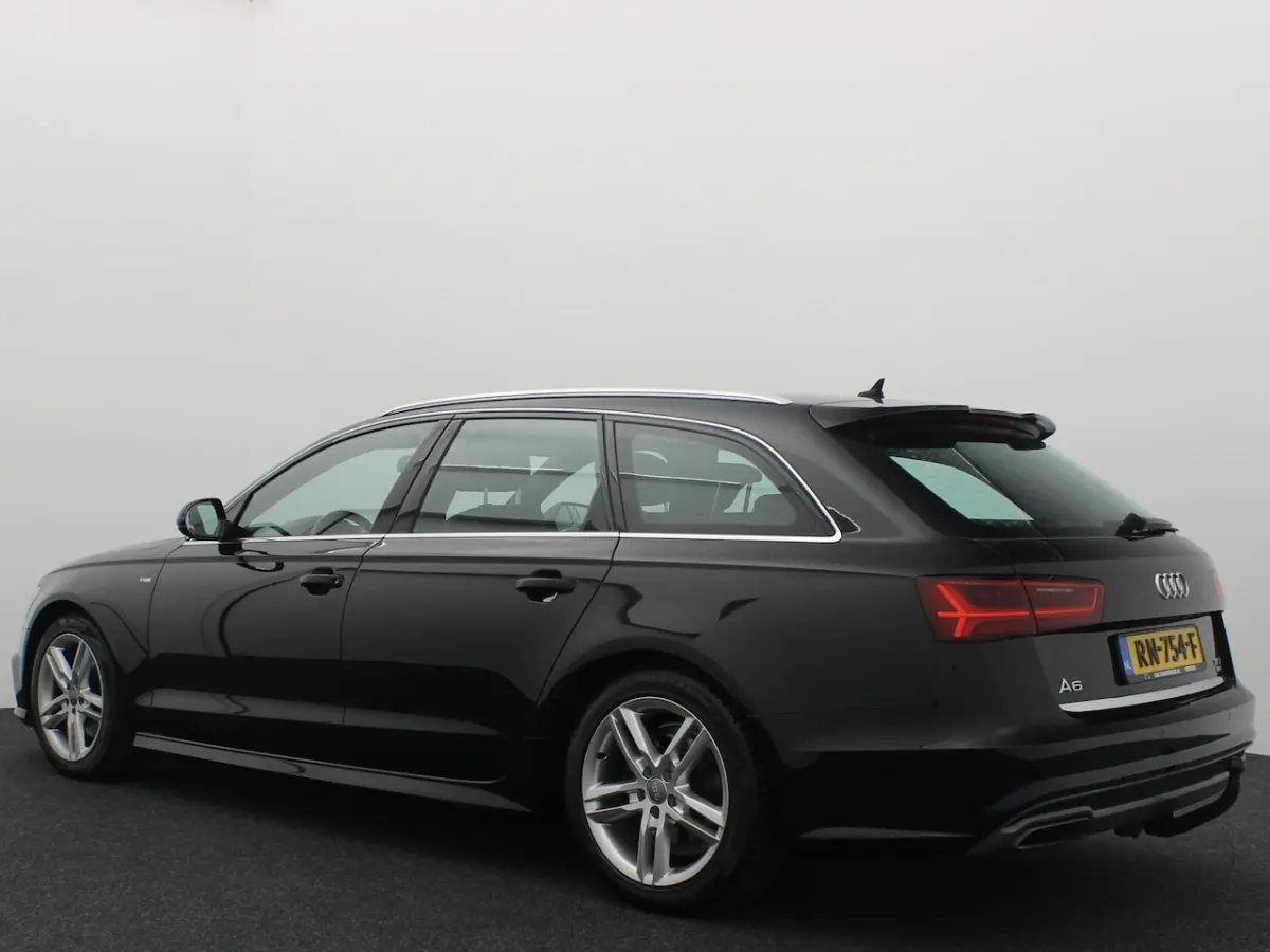 1.8 TFSI ultra S line Edition AUTOMAAT / TREKHAAK / FULL LED / NAVI / CLIMA / PDC / BLUETO