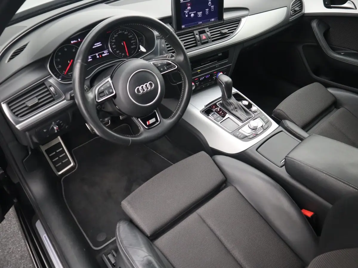 1.8 TFSI ultra S line Edition AUTOMAAT / TREKHAAK / FULL LED / NAVI / CLIMA / PDC / BLUETO