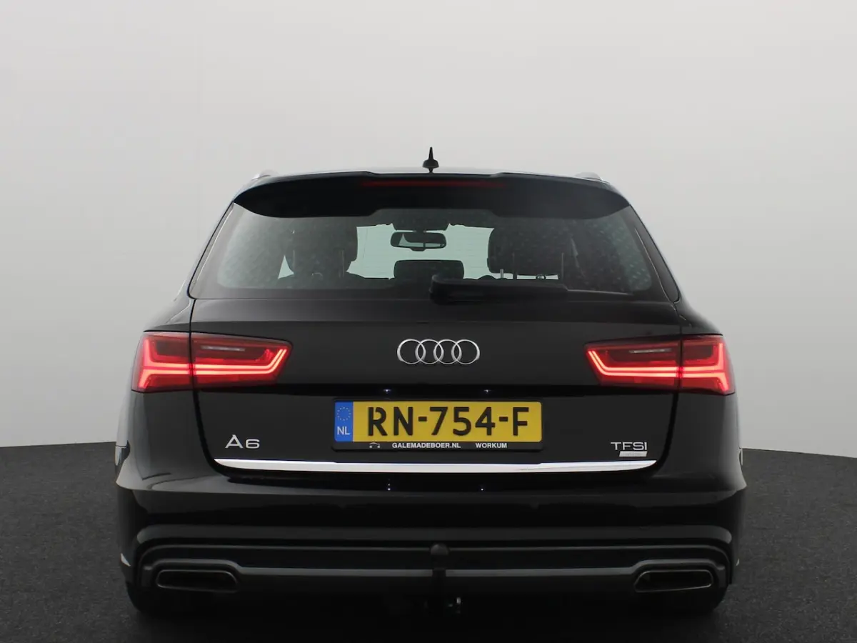 1.8 TFSI ultra S line Edition AUTOMAAT / TREKHAAK / FULL LED / NAVI / CLIMA / PDC / BLUETO
