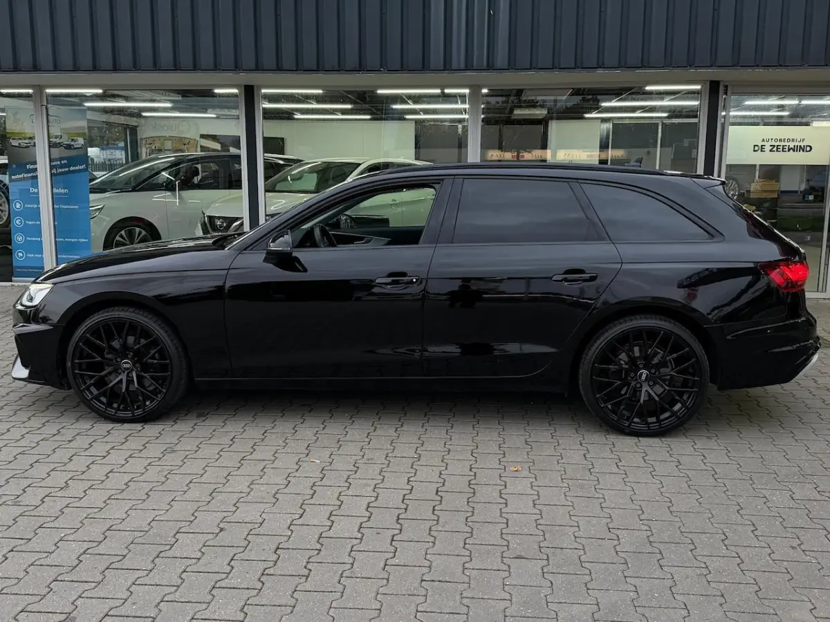 35 TFSI RS4 Look| Sport | Black on Black