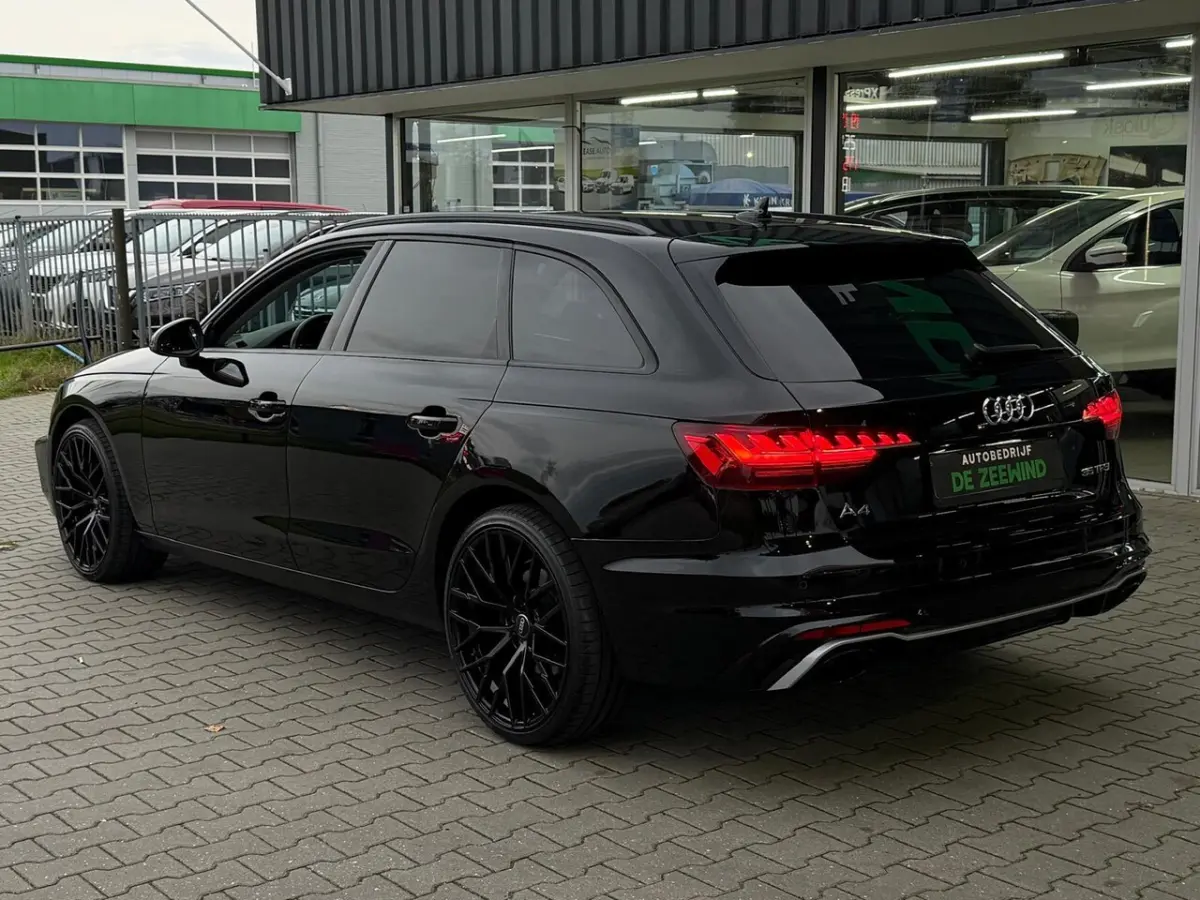 35 TFSI RS4 Look| Sport | Black on Black