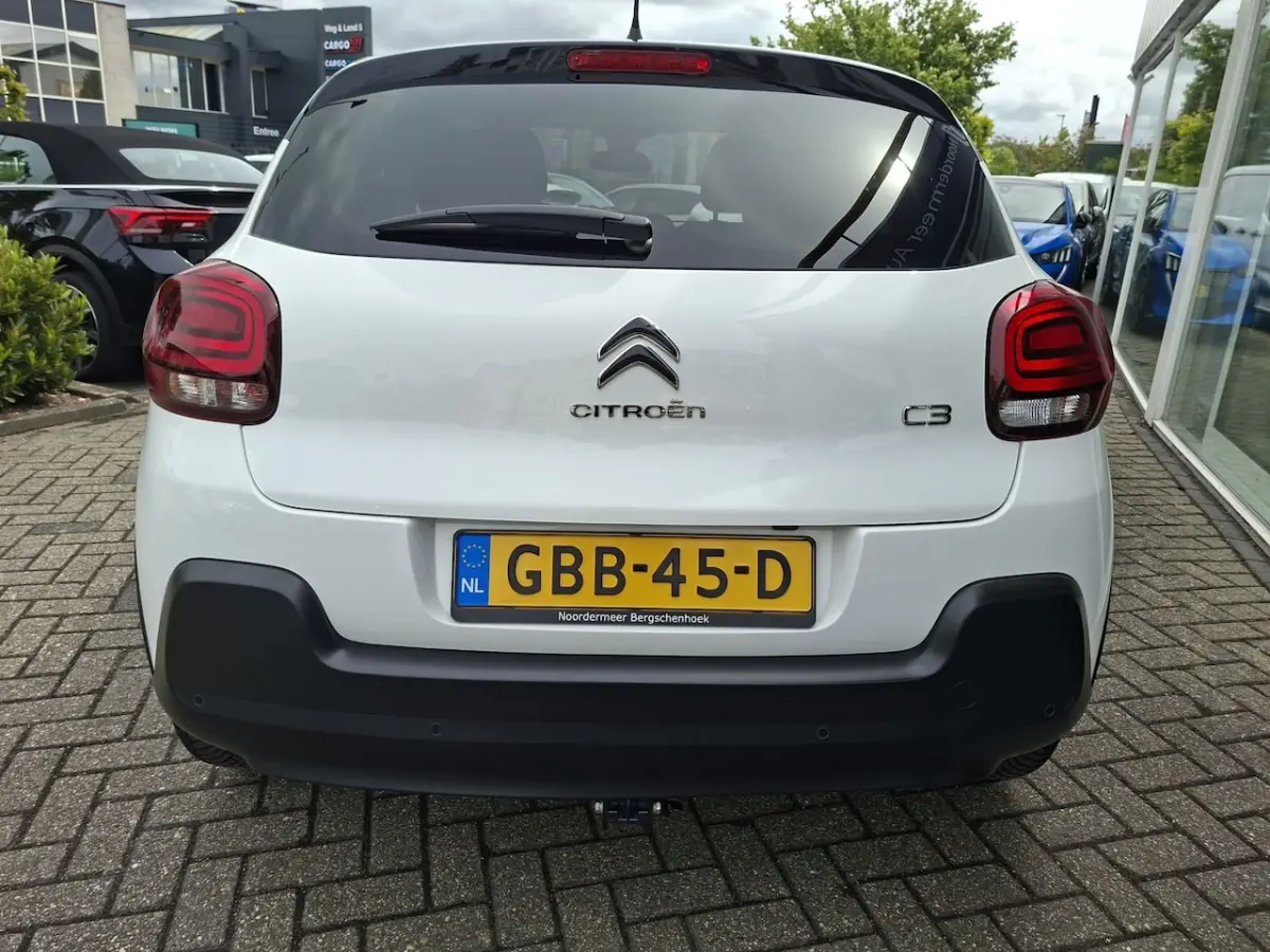 1.2 PureTech Shine / navigatie / camera / automaat / car play / cruise control / stoelverw