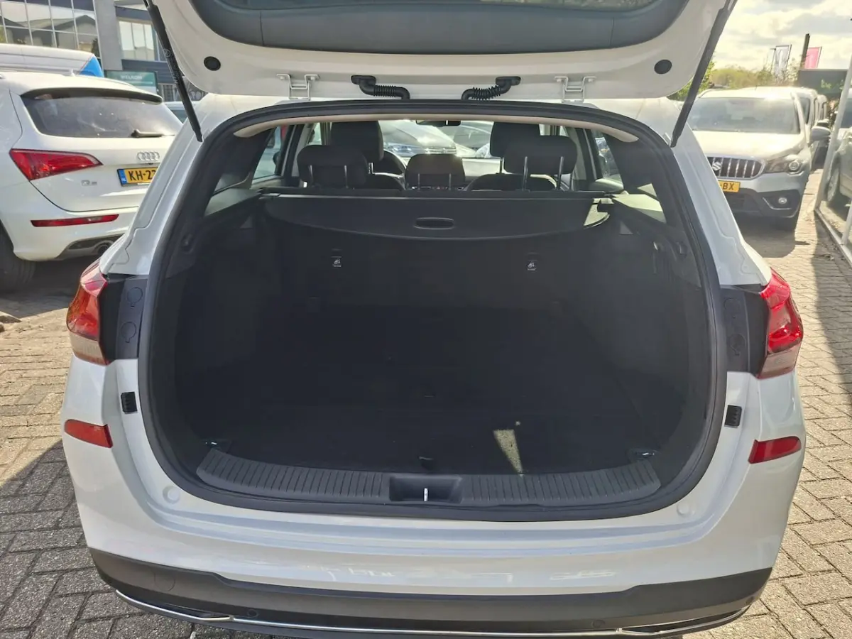 1.0 T-GDi MHEV Comfort