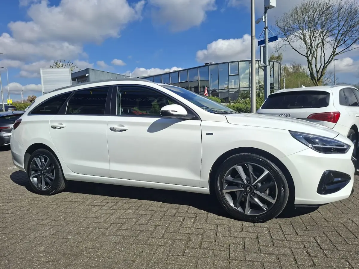 1.0 T-GDi MHEV Comfort