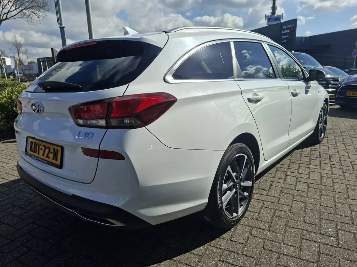 1.0 T-GDi MHEV Comfort