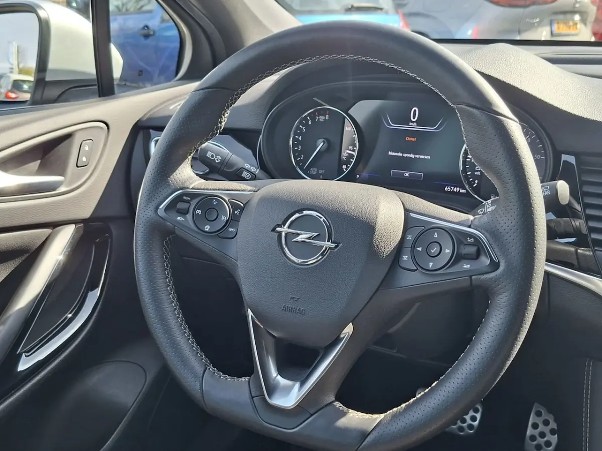 1.4 turbo Business Edition navigatie / camera / app / stoel verwarming