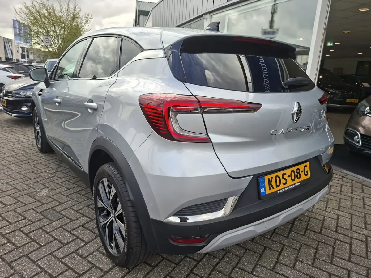 1.3 mild hybrid techno Automaat Camera | Climate | Cruise | Navi |