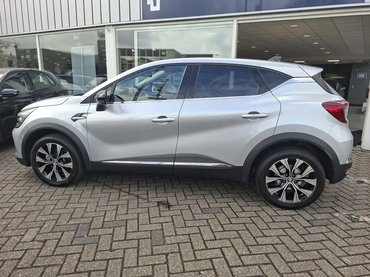 1.3 mild hybrid techno Automaat Camera | Climate | Cruise | Navi |