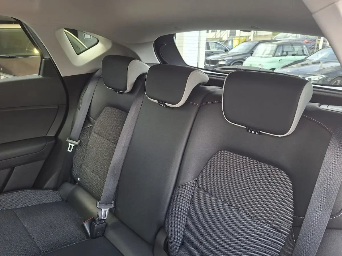 1.3 mild hybrid techno Automaat Camera | Climate | Cruise | Navi |