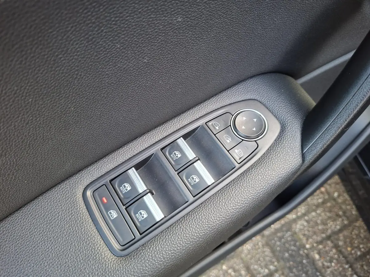 1.6 E-Tech Plug-in Hybrid 160 Â´Edition OneÂ´