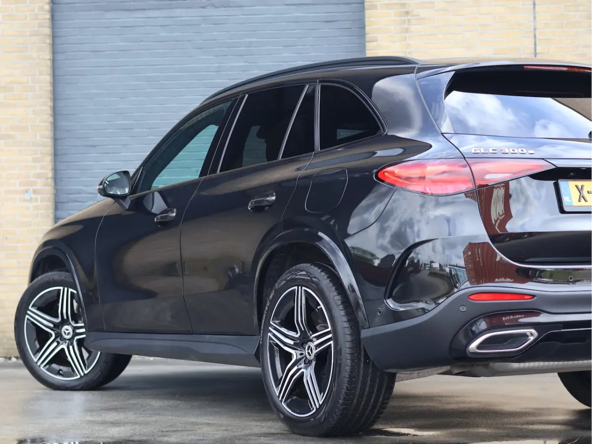 300e 4MATIC AMG Line Pano | Night | 360Â° | MBUX | Sfeerverlichting
