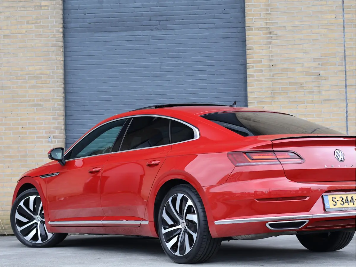 2.0 TSI R-line Business ACC | Virtual Cockpit | Carplay | 19" | Trekhaak | Keyless