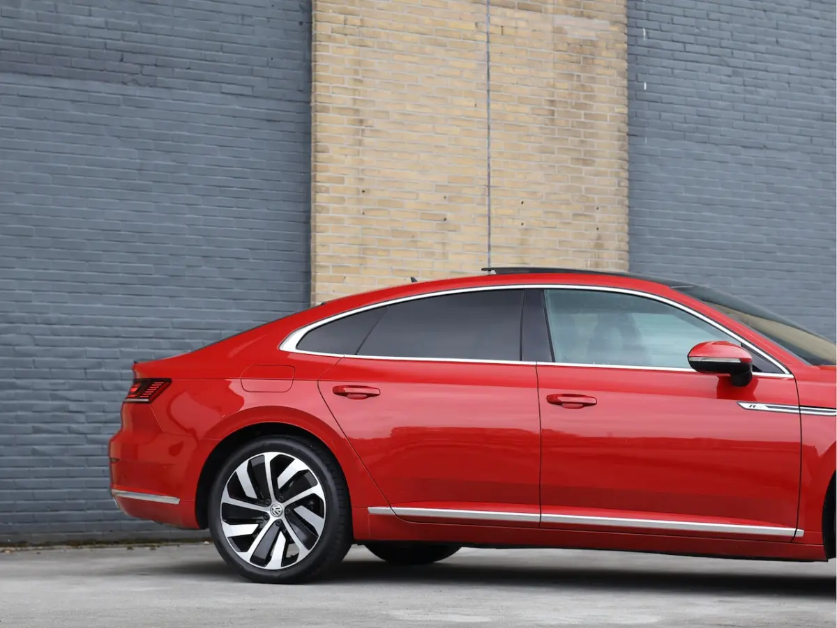 2.0 TSI R-line Business ACC | Virtual Cockpit | Carplay | 19" | Trekhaak | Keyless