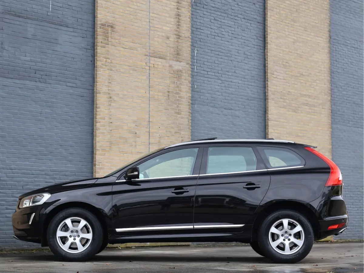 2.0 T5 FWD Polar+ Automaat | Pano | Xenon | Cam | Org. NL | Leder |
